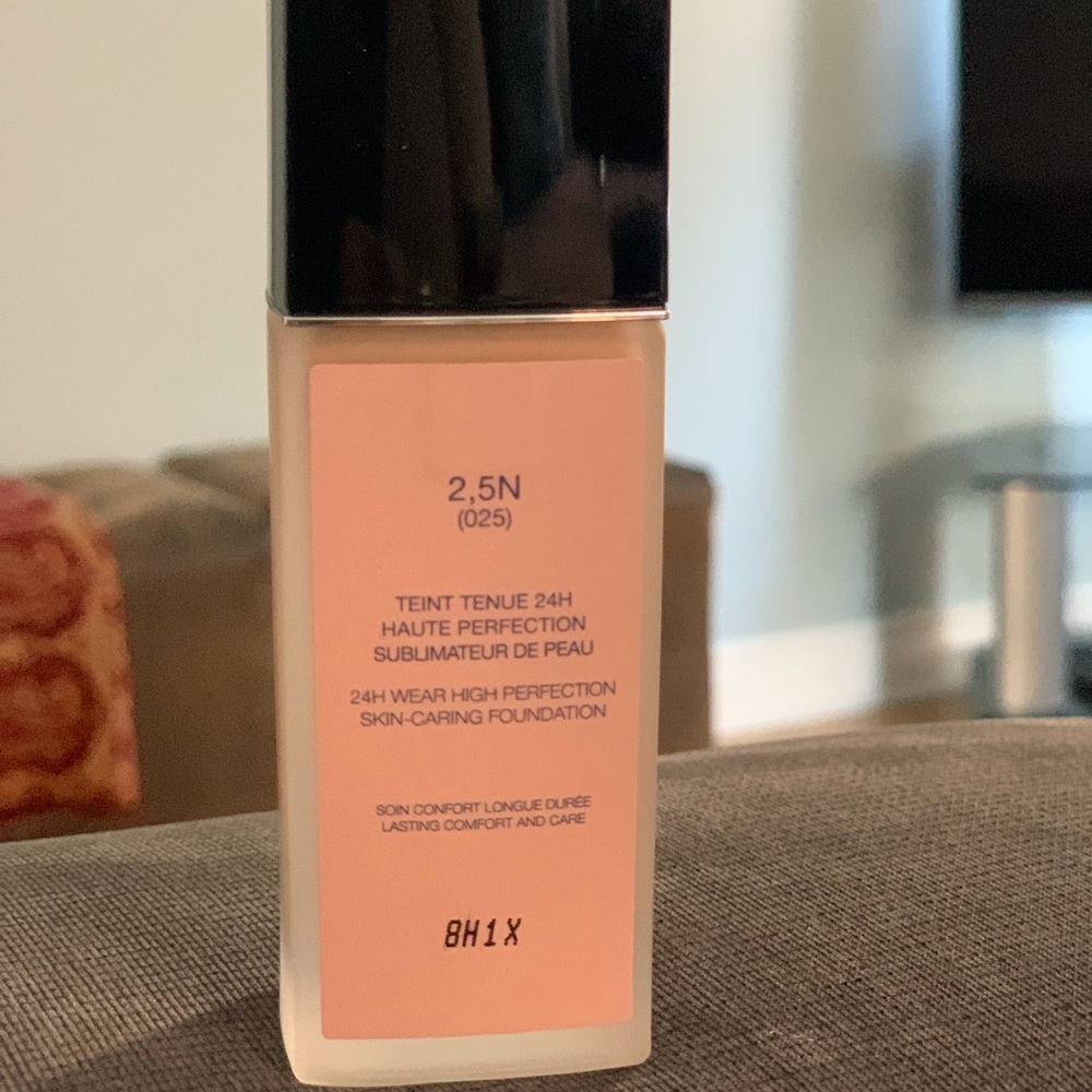 Christian Dior - Picture 2 of 10